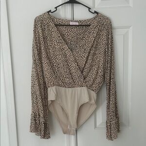 Pink Lily Beige Leopard Print Surplice Bodysuit Top